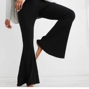Aerie Kick-It Ribbed High Wasted Flare Pant
